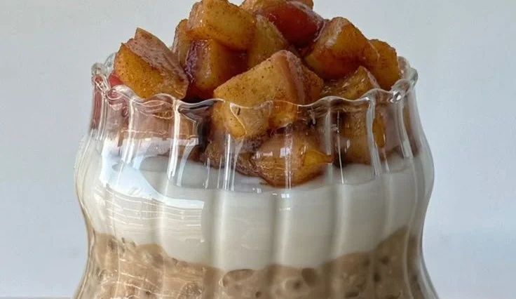 Apple Pie Overnight Oats