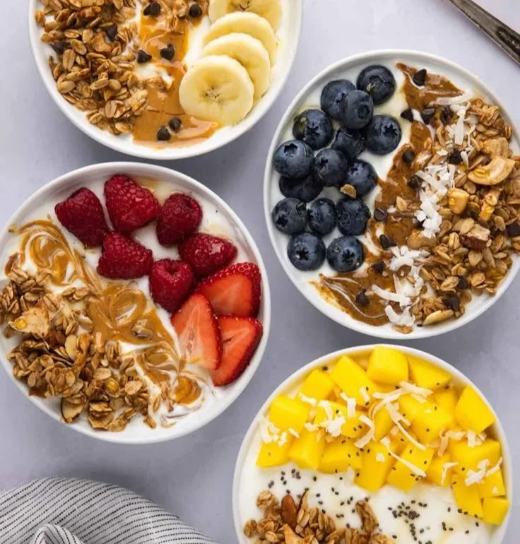 Easy Yogurt Granola Bowls