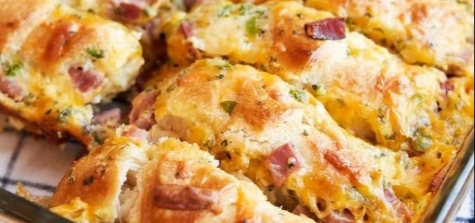 Crescent Roll Breakfast Casserole breakfast casserole Crescent Roll Breakfast Casserole