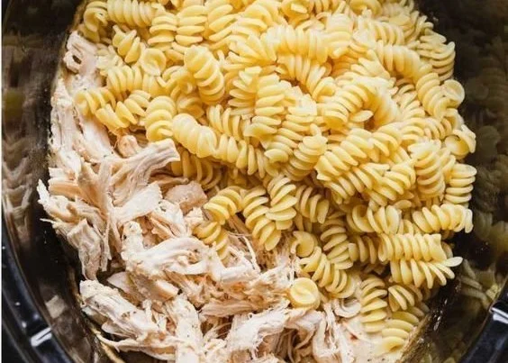 Garlic Parmesan Chicken Pasta Garlic Parmesan Chicken Pasta Garlic Parmesan Chicken Pasta