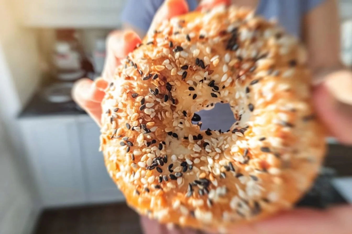 Protein Bagels with Cottage Cheese