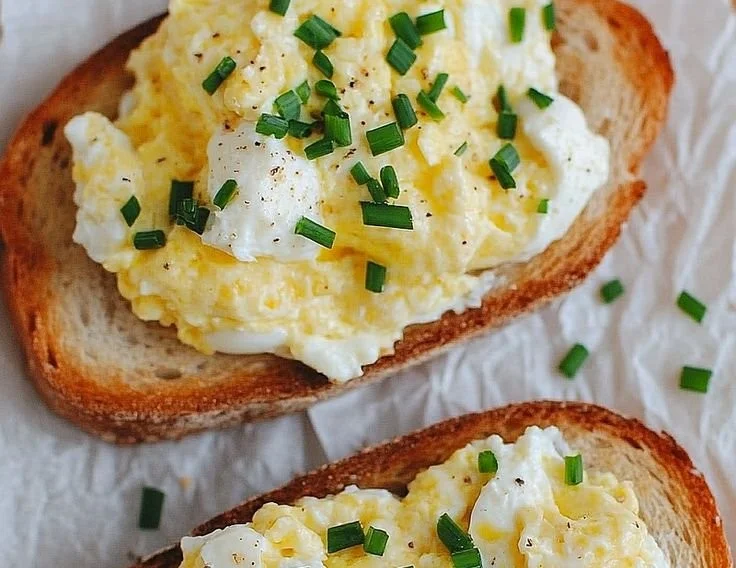 Simple Egg and Ricotta Toast egg and ricotta toast Simple Egg and Ricotta Toast