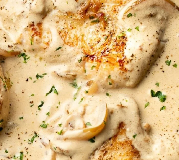 Sour Cream and Onion Chicken sour cream onion chicken Sour Cream and Onion Chicken