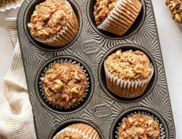 One-Bowl Healthy Oatmeal Carrot Muffins oatmeal muffins One-Bowl Healthy Oatmeal Carrot Muffins