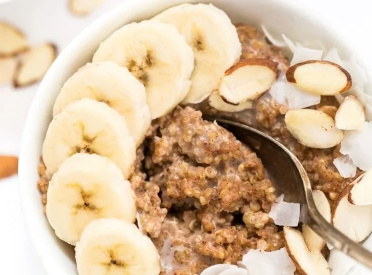 Quinoa Power Breakfast Bowls