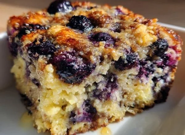 Wholesome Blueberry Quinoa Breakfast Bake