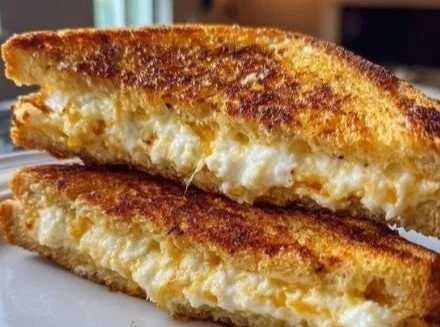 Protein-rich cottage cheese grilled cheese sandwich made in air fryer