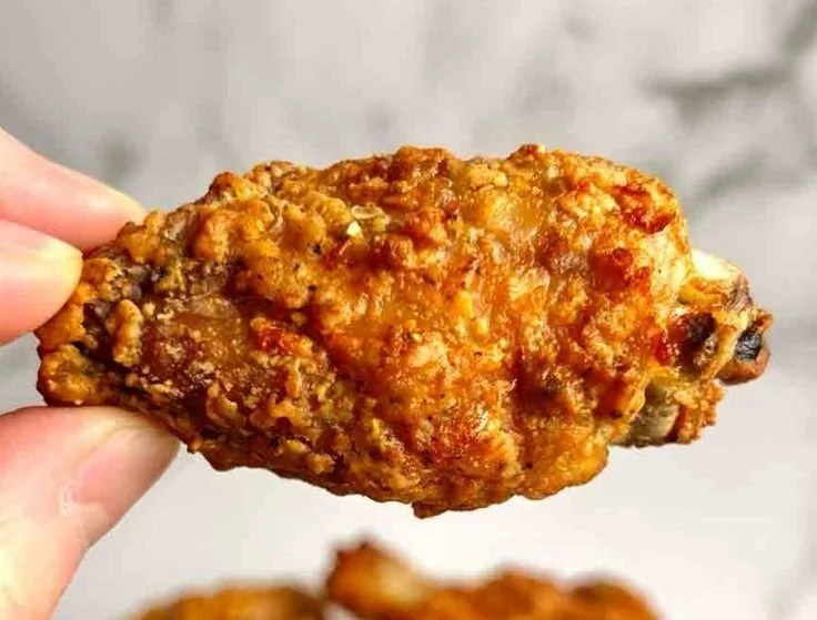Crispy air fryer chicken wings served with dipping sauce