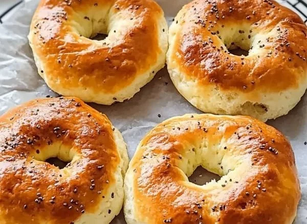 Healthy 3-Ingredient Protein Bagels protein bagels Healthy 3-Ingredient Protein Bagels